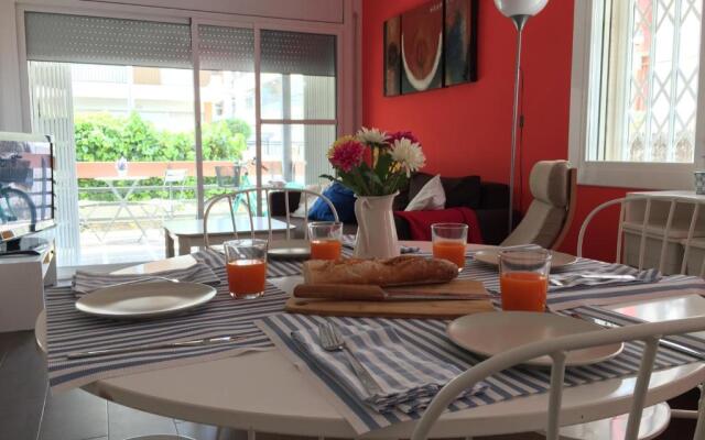 Nice apartment 80 meters from the beach