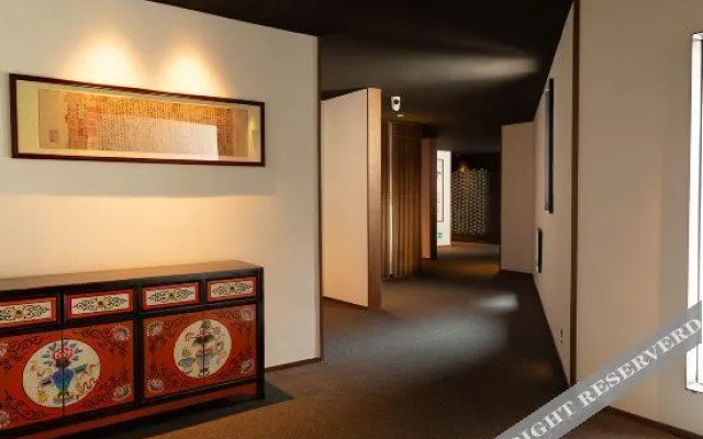 Pushe Garden Art Hotel