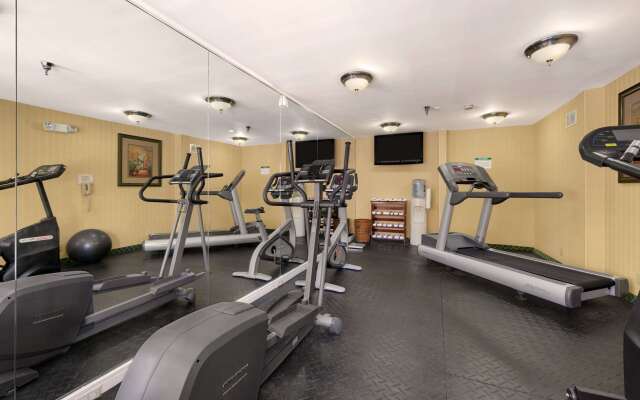 Baymont By Wyndham Gainesville I-75