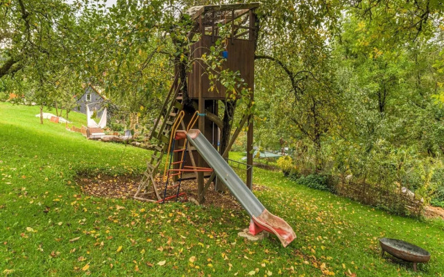 Apartment in Marktrodach With Sauna & Garden