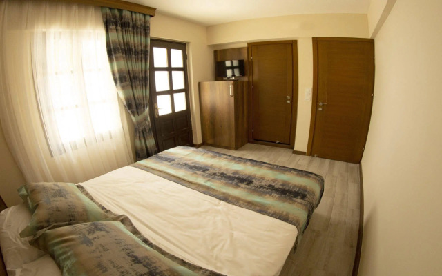 Old Town Boutique Hotel
