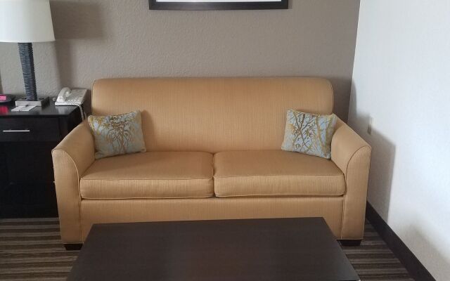 Best Western Plus Newark/Christiana Inn