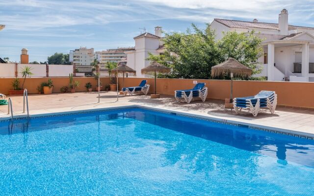 Riviera Village . Stunning 2BR Apartment in Front of Golf Courses