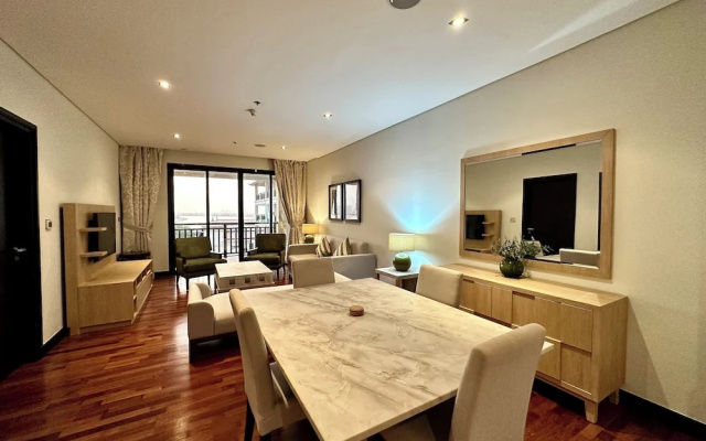 Lux BnB I Palm Jumeirah Resort I Palm Views
