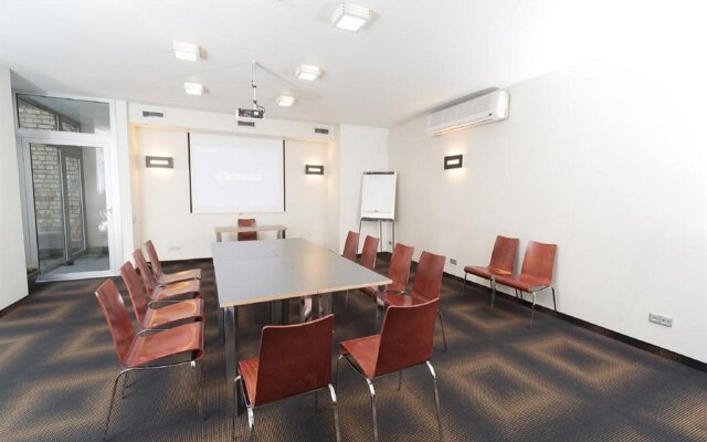 Rixwell Terrace Design Hotel