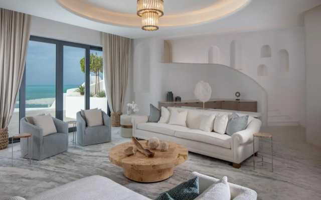 Anantara Santorini Abu Dhabi Retreat - Adults Only