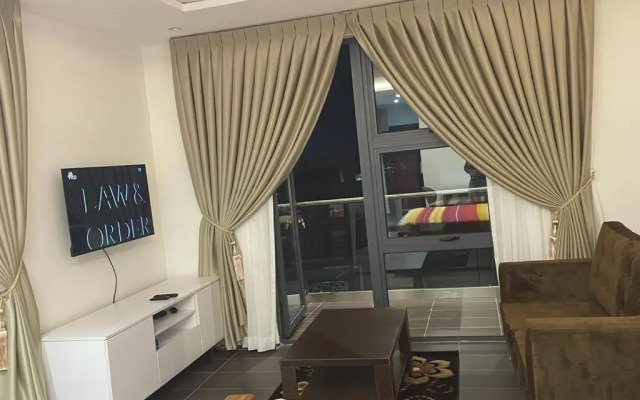 Park Apartments D-plus One bedroom + Living Room