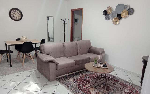 Aroanios apartments