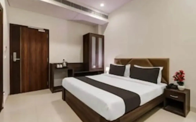 Hotel Paramount Jaipur
