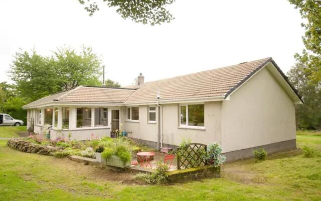 Home Comforts in Peaceful 2 Acres