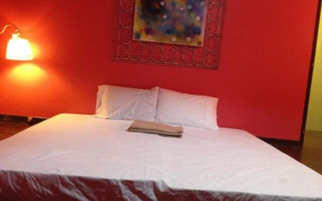 Yellow house(Furtune Inn)