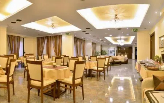 Filoxenia Hotel