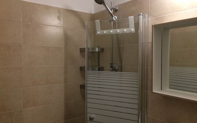 Ashdod Jabotinsky Rooms