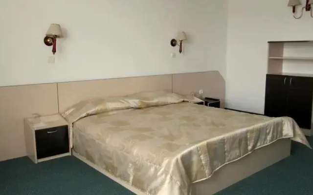 Family Hotel Lipite
