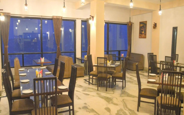 Tashi Palace