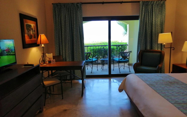 Las Villas Hotel & Golf by Estrella del Mar