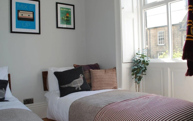 Laburnum Cottage