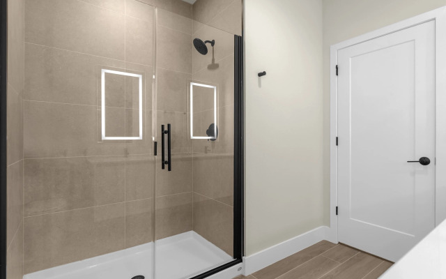 Upstay - Townhouse With Private Pool and Foosball