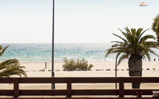 Seafront L'Estartit Apartments