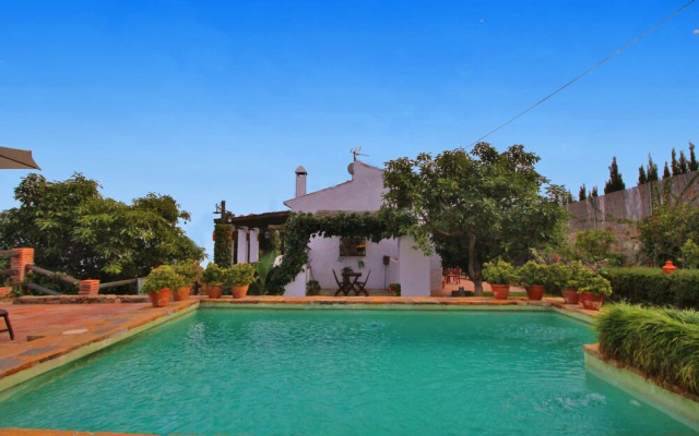 1079 Villa la Alberca