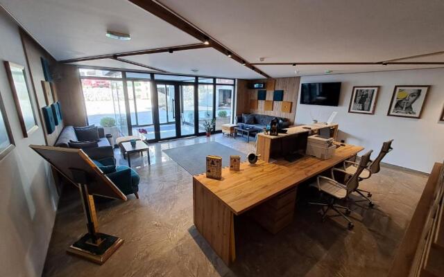 LUX Apartment STEVANOVIC A86