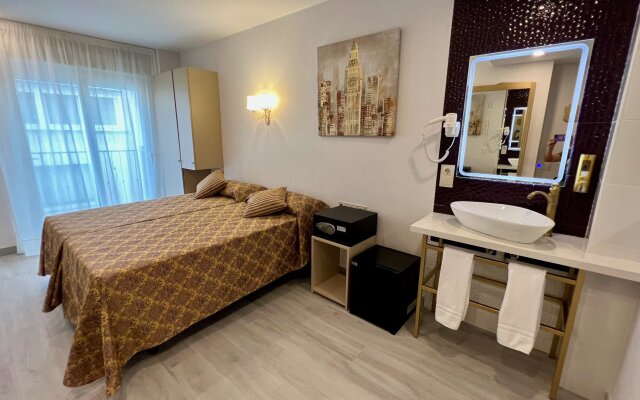 Hotel Clopy Rocamar