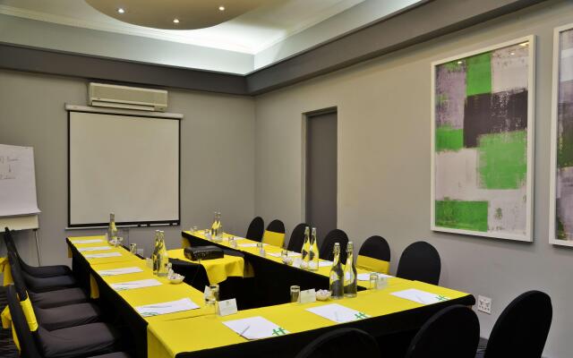 Holiday Inn Johannesburg Airport by IHG