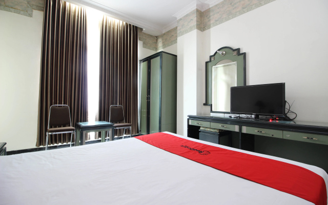 Akur Hotel Malioboro – Guest Rooms – Yogyakarta