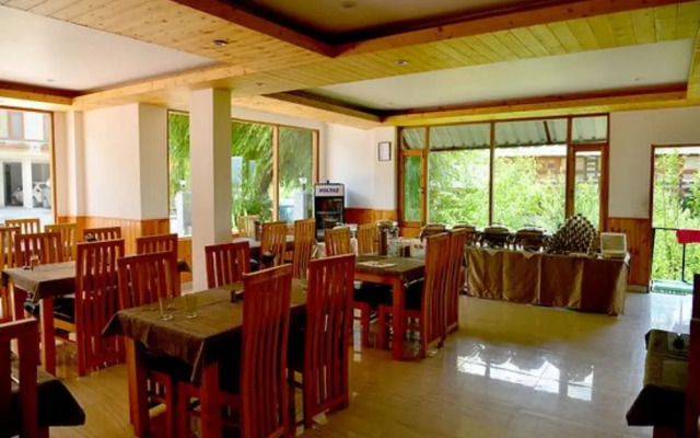 Hotel Wild Rose