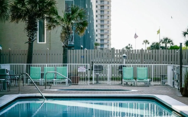 Twin Palms 2005 - 1137265