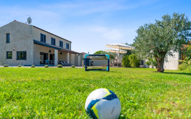 Villa Stellar