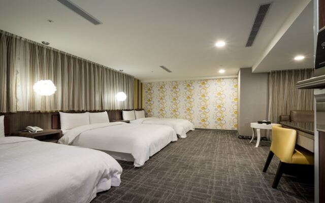 Jung Zaw Business Hotel