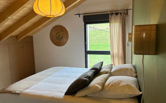 G te Singulier et Authentique Dans Ancienne Ferme