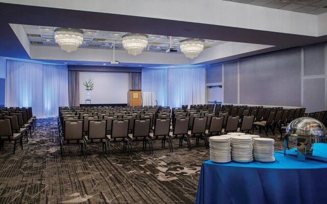 The Madison Concourse Hotel and Governor's Club