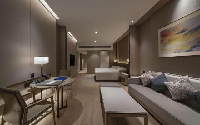 DoubleTree by Hilton Shenzhen Nanshan Hotel & Residences