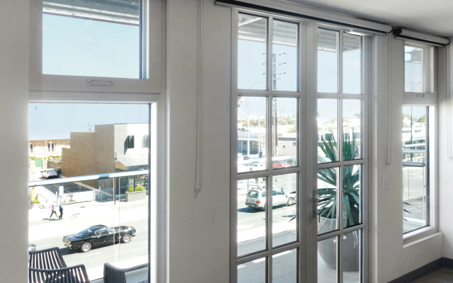 Semaphore Splash Apartments