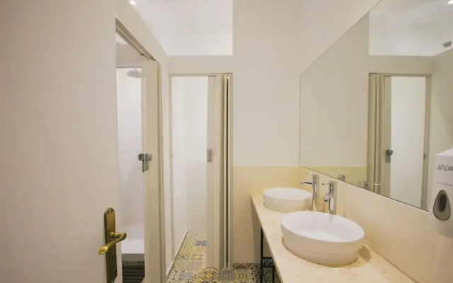 PTM DownTown - Hostel