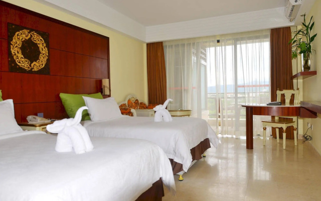 Xinglong Old Banyan Hotel - Wanning