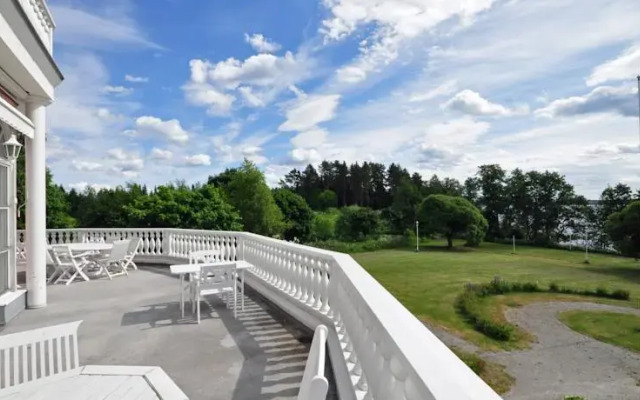 Hotel Ruusuhovi