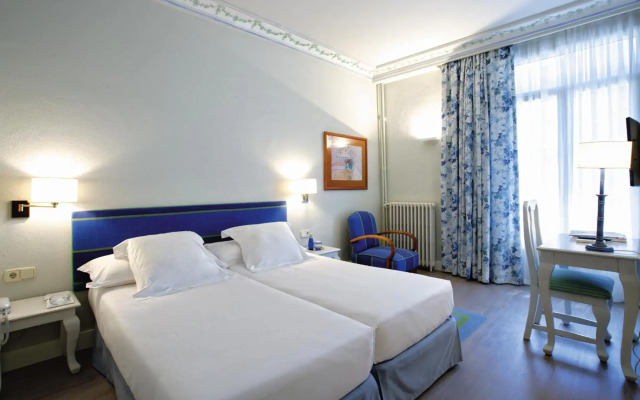 Hotel Niza
