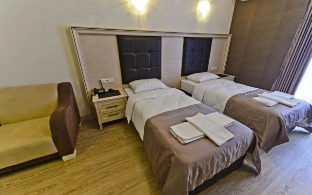 Hotel 19