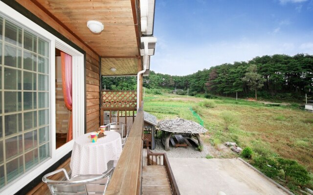 Lake Scenery Pension
