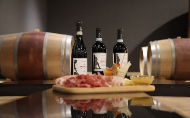 Castrum Wine Relais