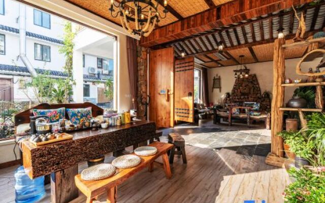 Xianju County, this evening, Hexi Inn