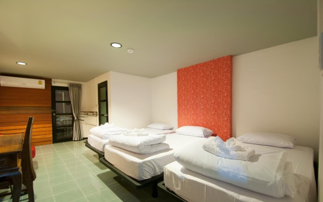 The 8 Factory Hotel Phitsanulok