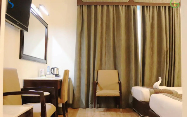 Signature Inn Deira - Free Parking