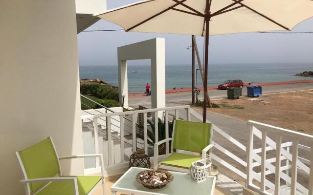 small studio next to the beach