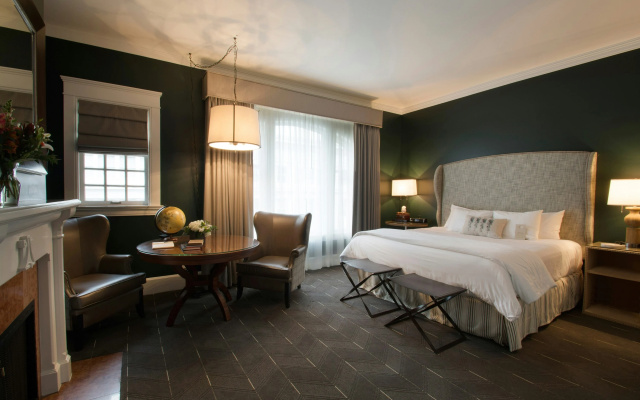 Sentinel Hotel