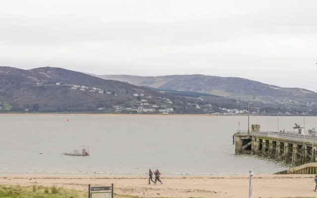 3 Coastguard Station