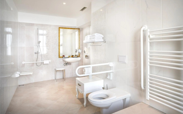 Hotel Kvarner - Liburnia